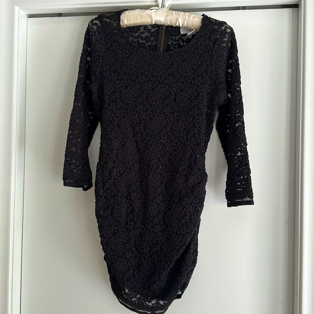 Jessica Simpson maternity black lace top